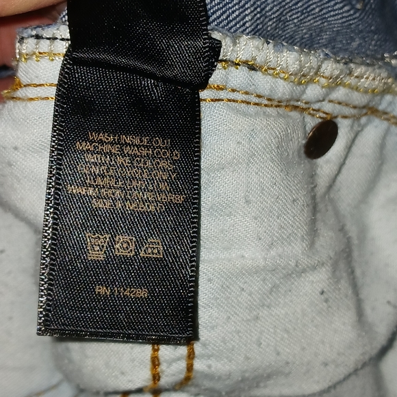 Women's Raw Hem Frye Skinny Jeans - Picture 8 of 10